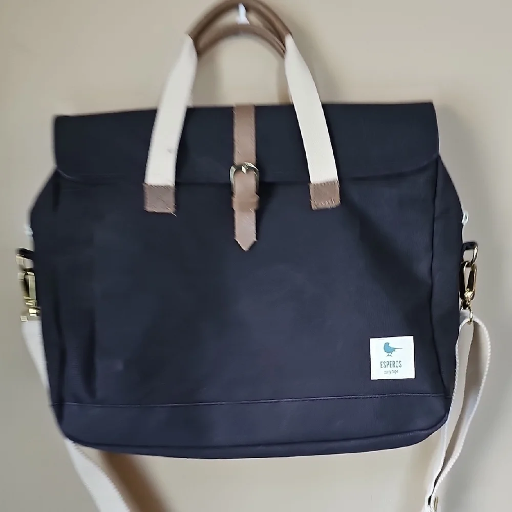 Esperos Stylish Canvas Black and Tan Messenger Bag
